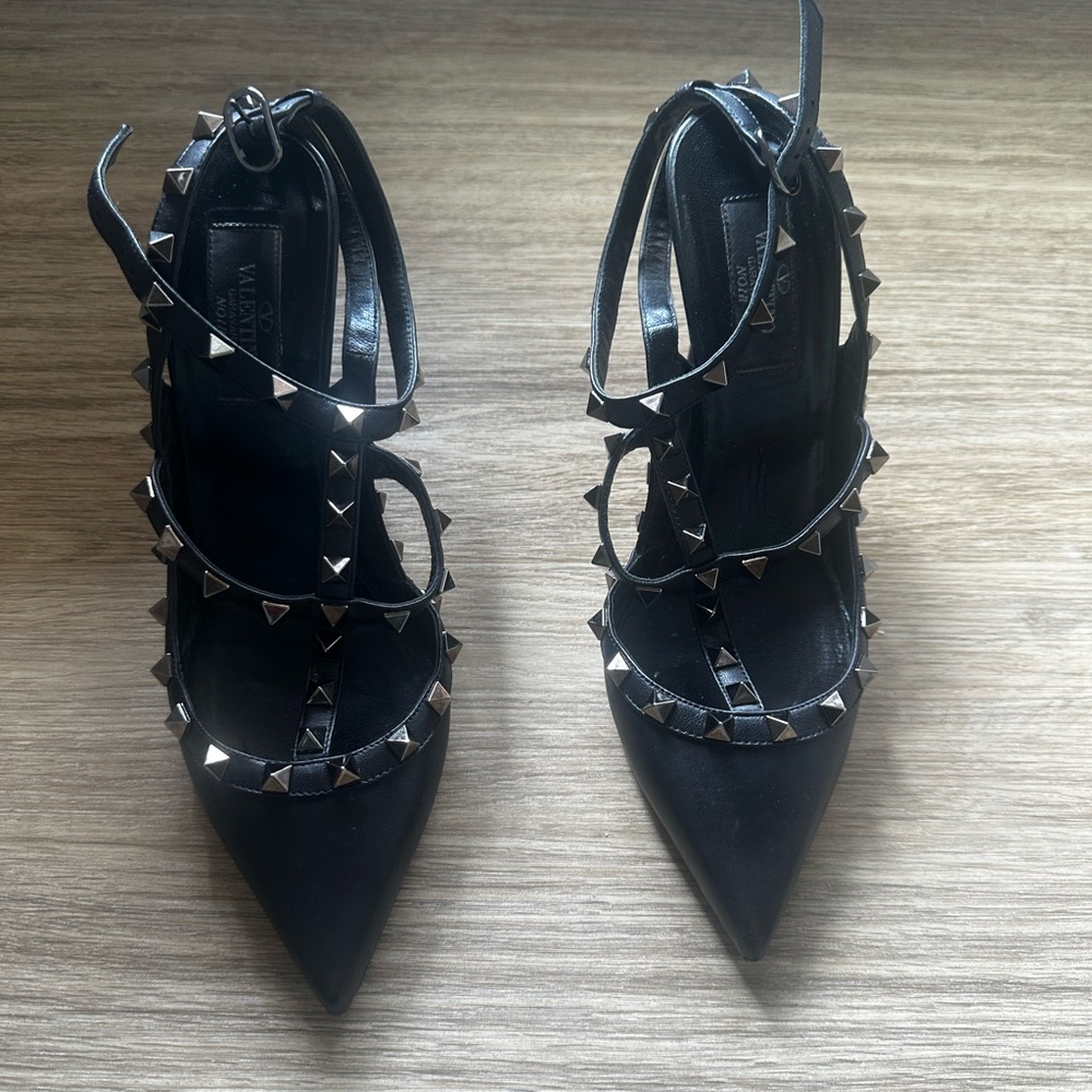 Valentino Pumps